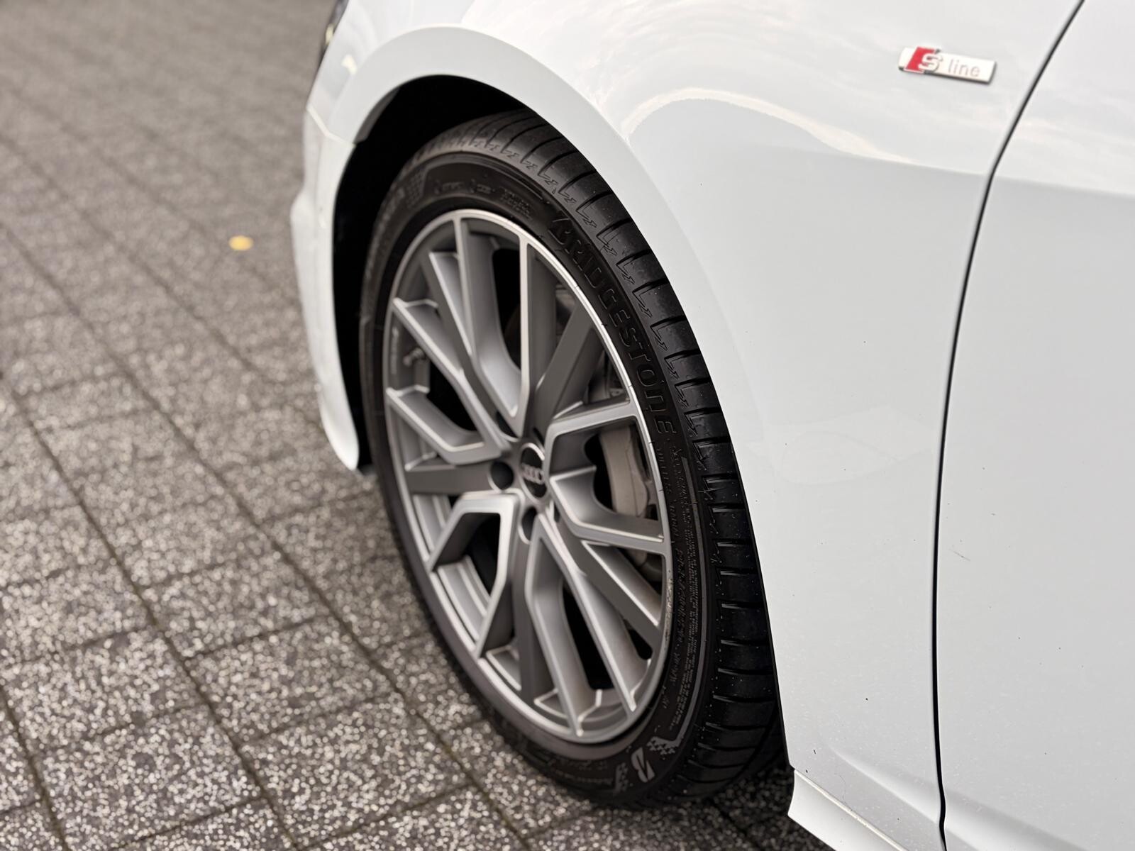 Audi A6 Avant - zdjęcie 11