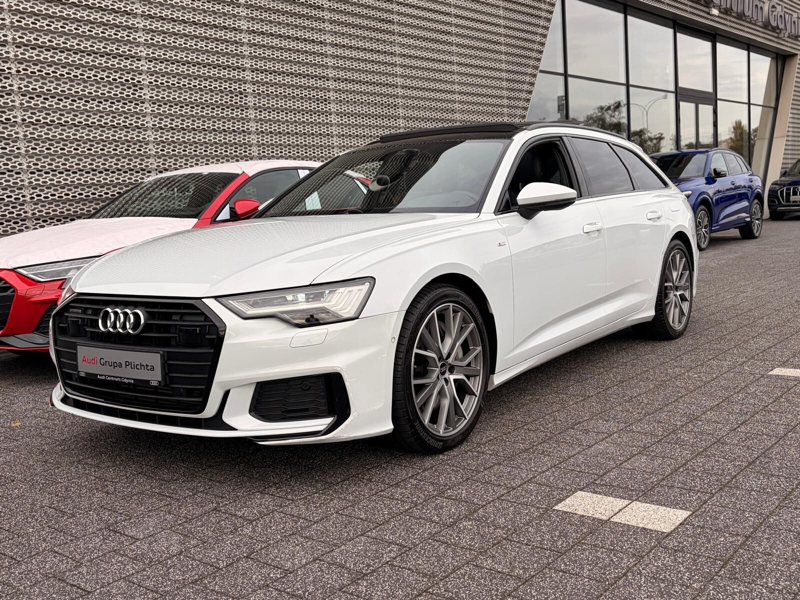 Audi A6 Avant - zdjęcie 10