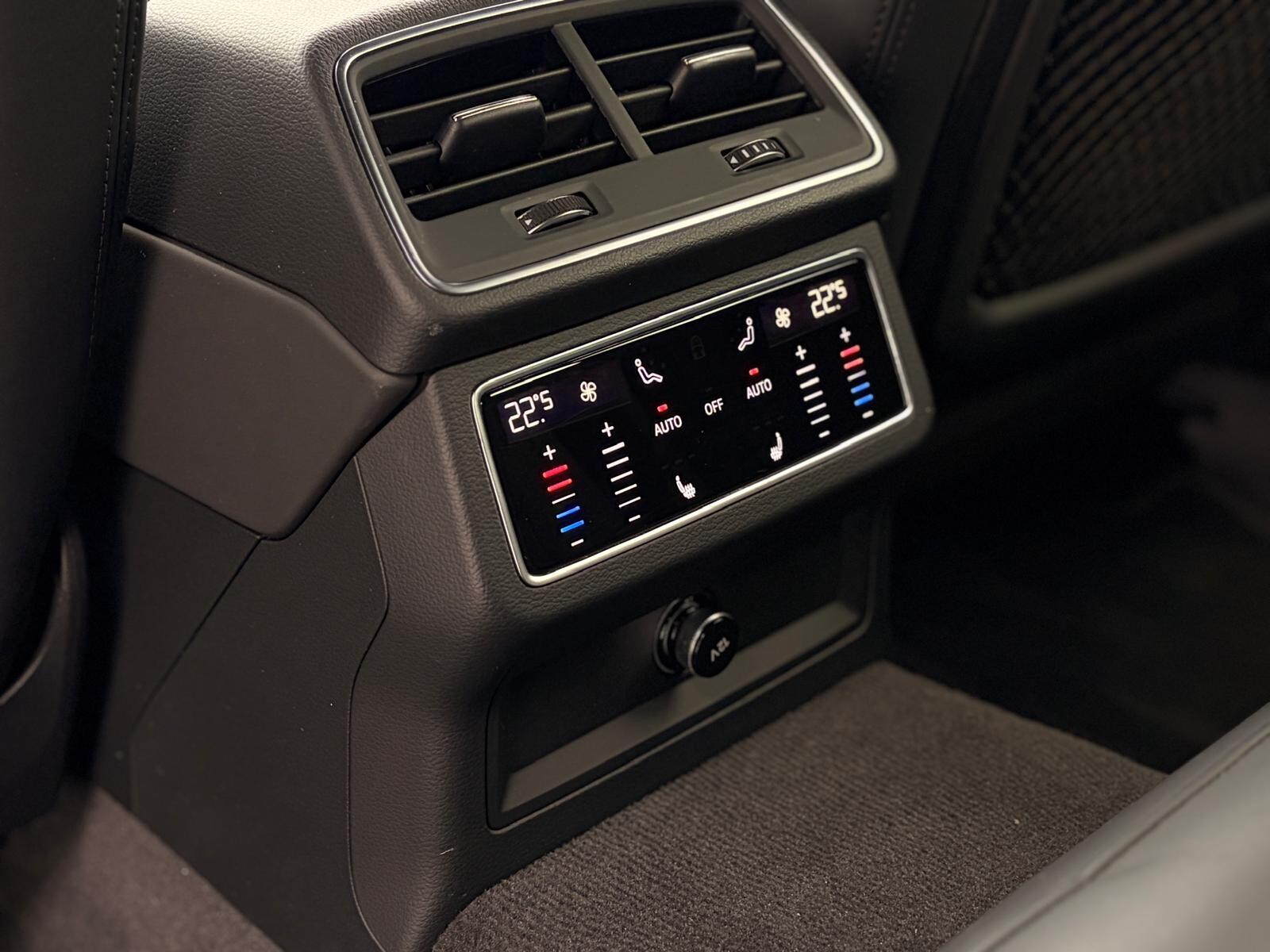 Audi A6 Avant - zdjęcie 20