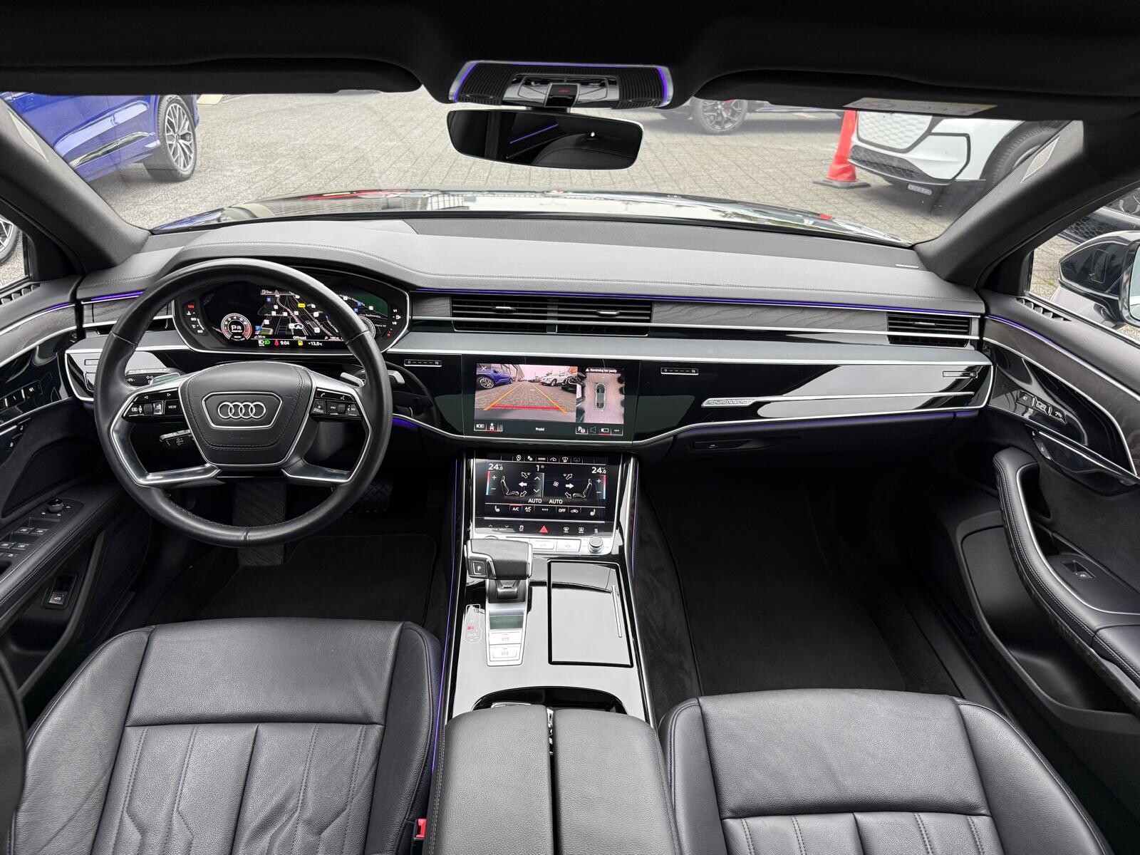 Audi A8 - zdjęcie 25