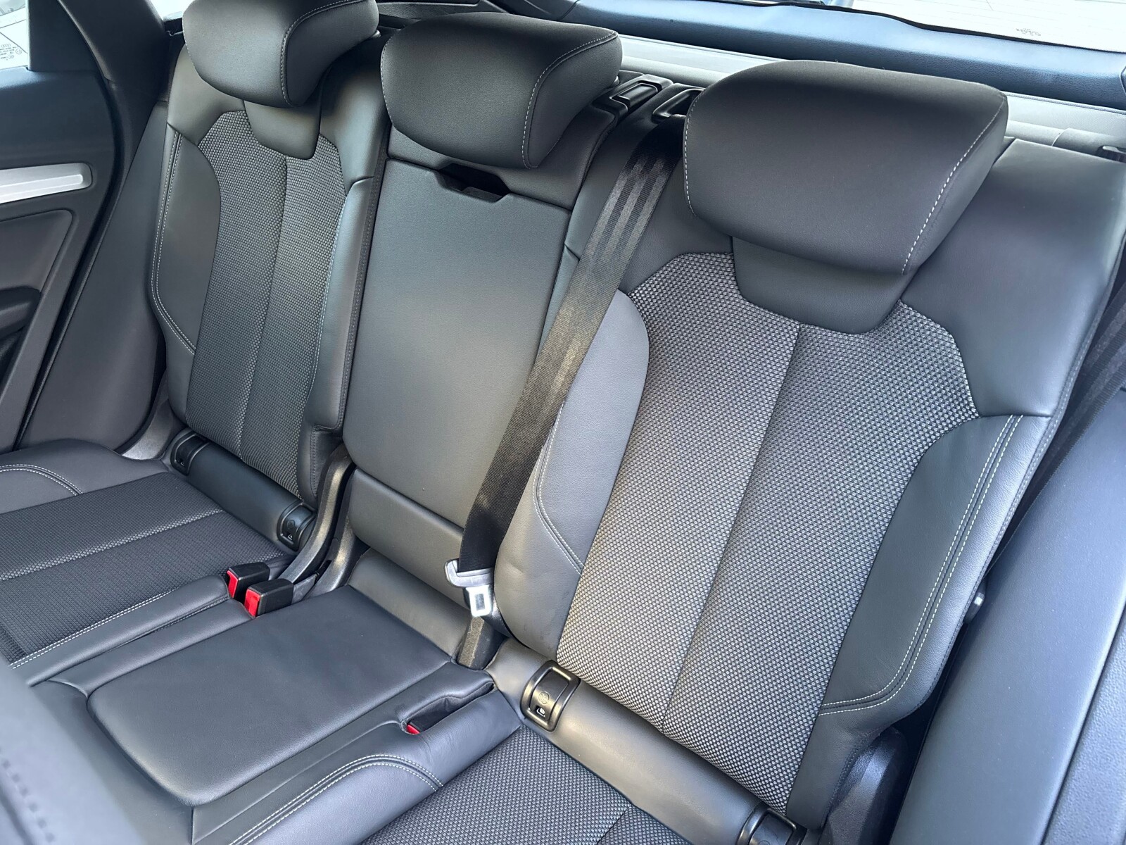 Audi Q5 Sportback - zdjęcie 31