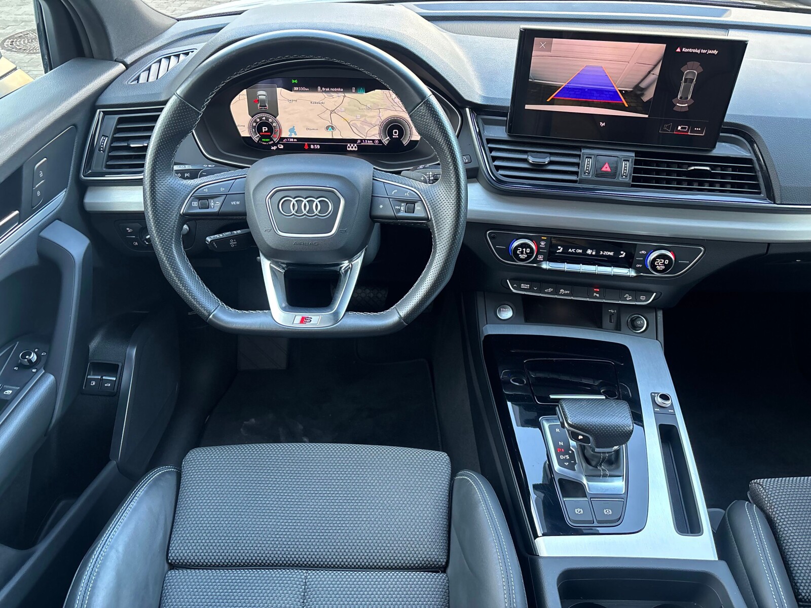 Audi Q5 Sportback - zdjęcie 10