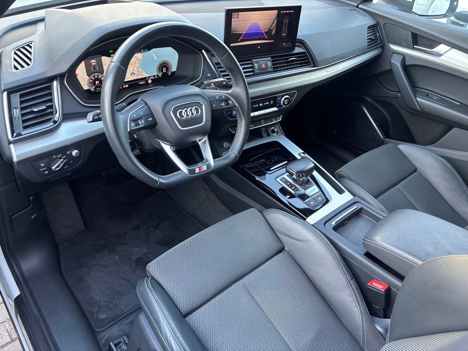 Audi Q5 Sportback - zdjęcie 16