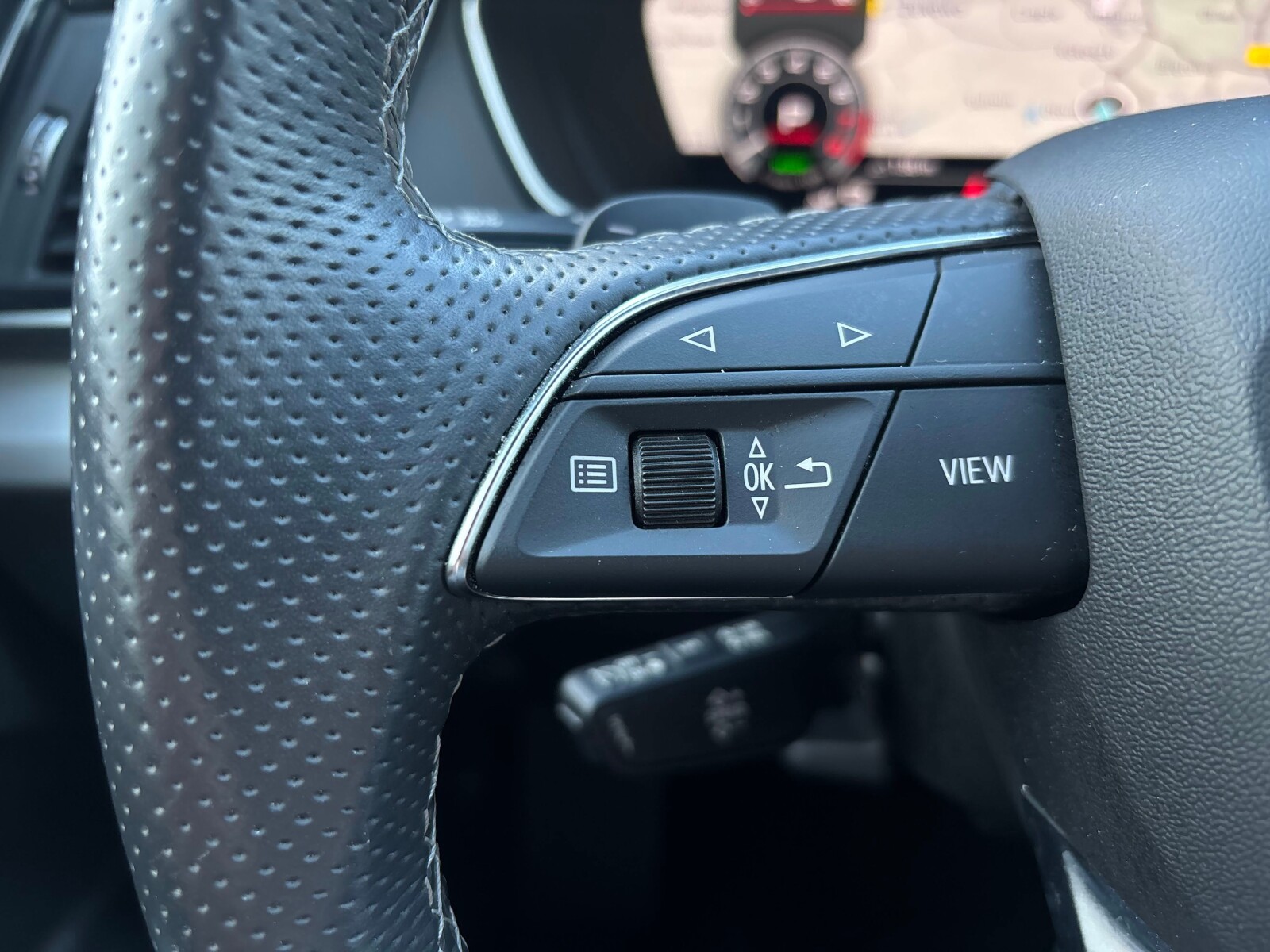 Audi Q5 Sportback - zdjęcie 11