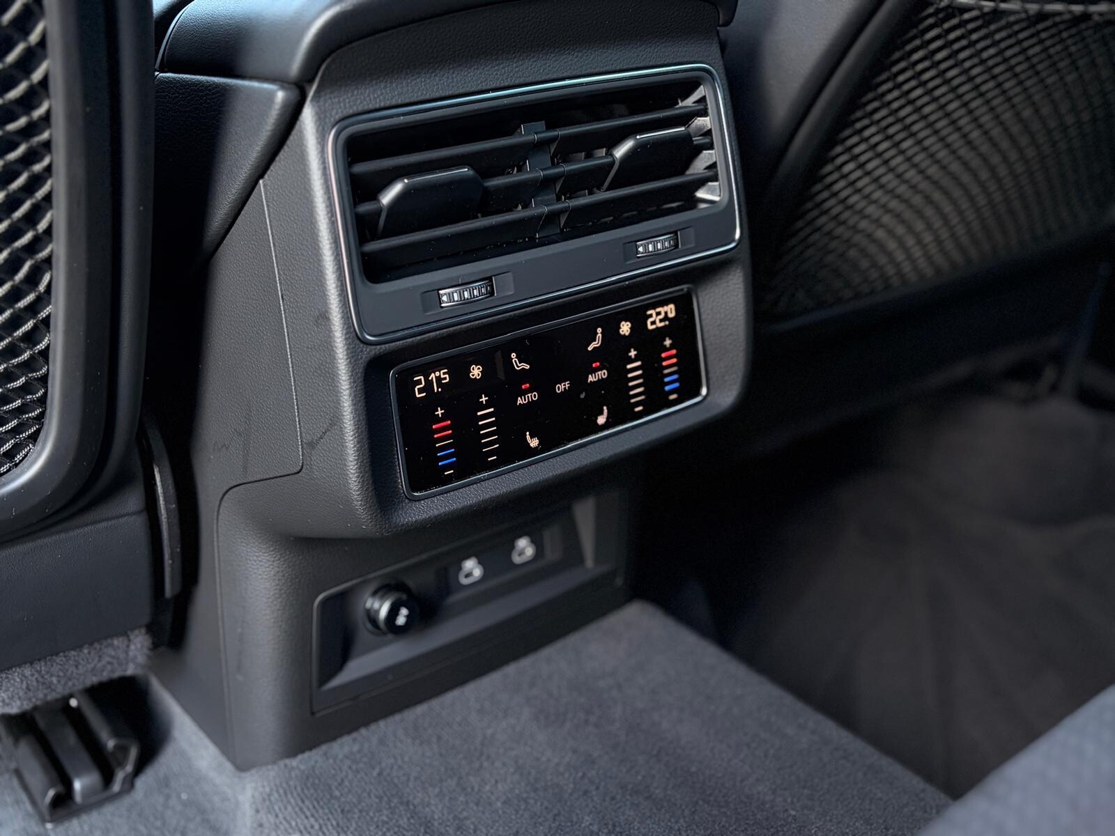 Audi Q7 - zdjęcie 19