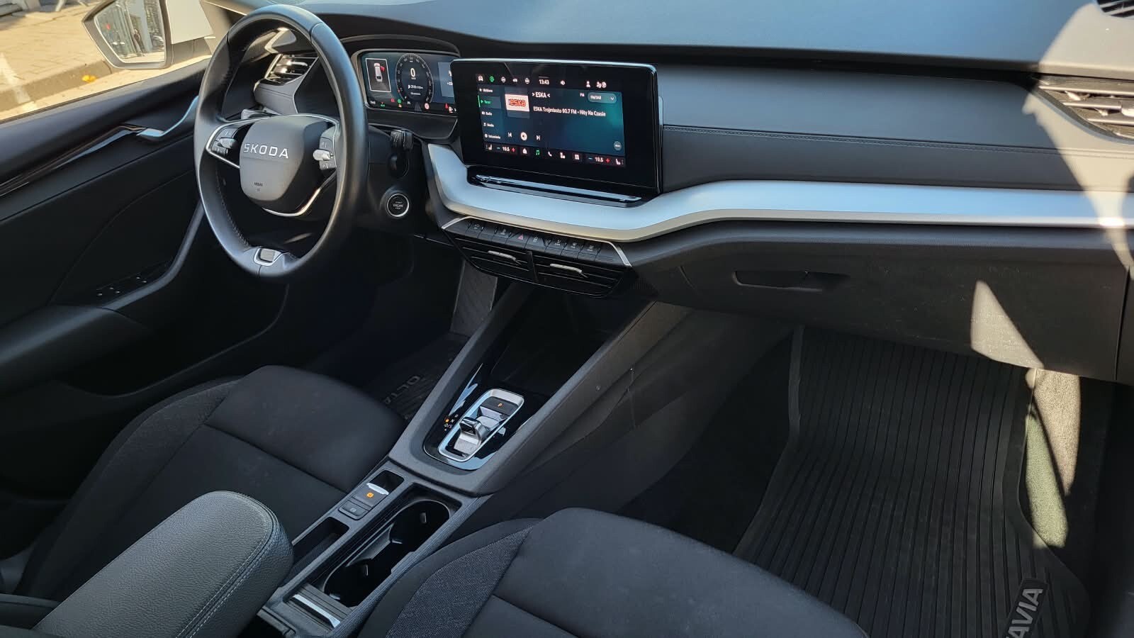 Škoda Octavia Combi - zdjęcie 15