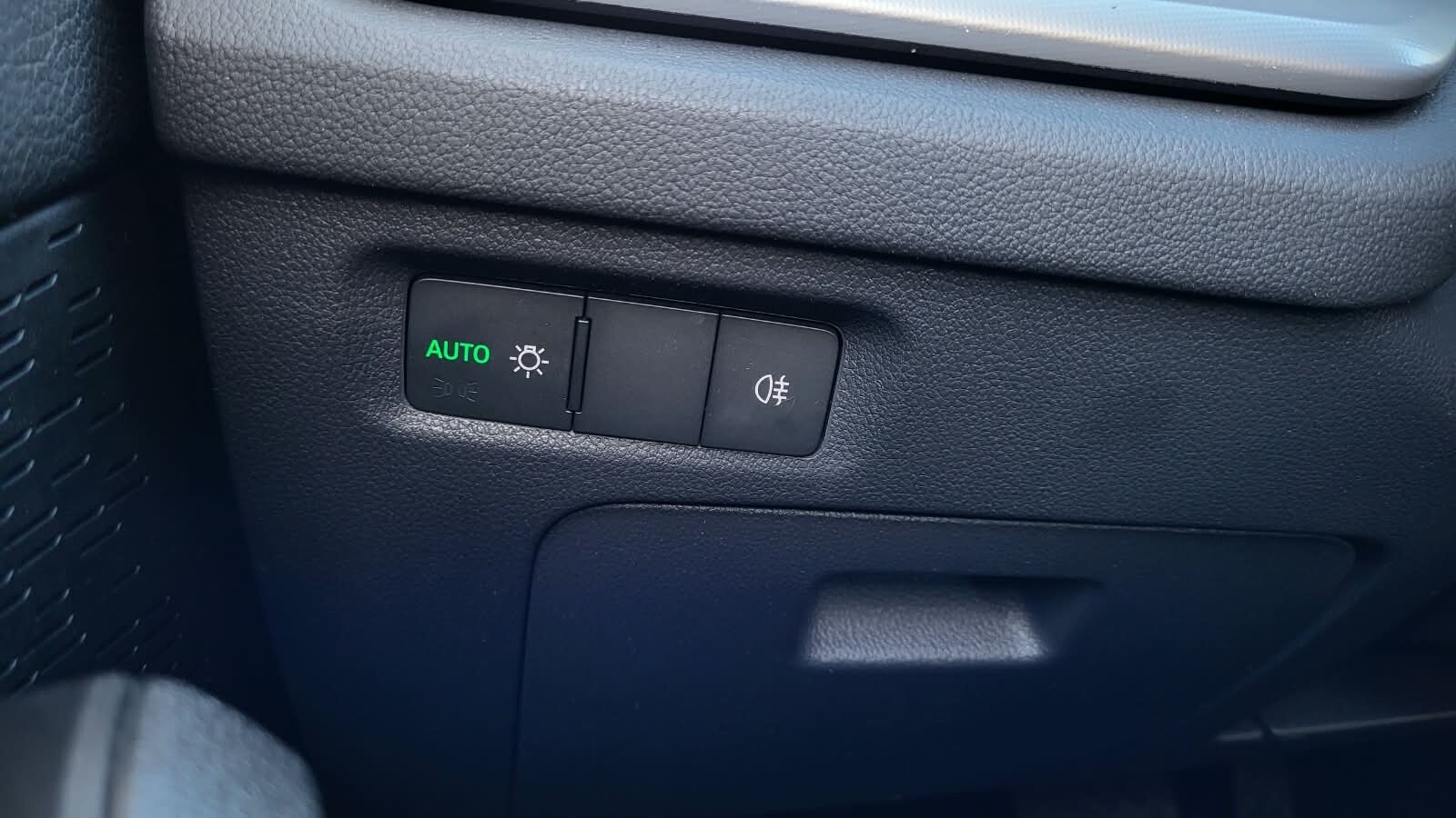 Škoda Octavia Combi - zdjęcie 17