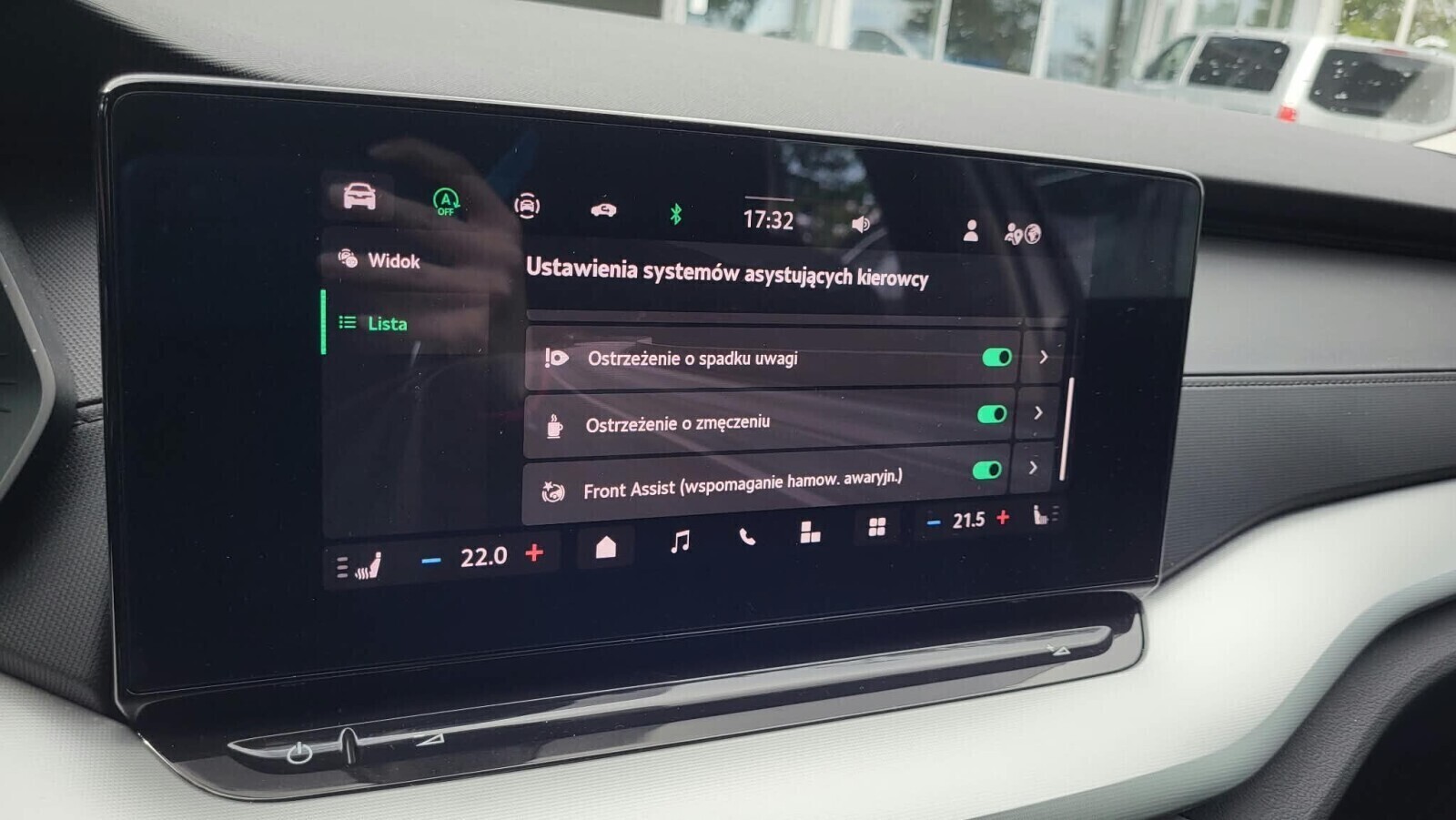 Škoda Octavia Combi - zdjęcie 21