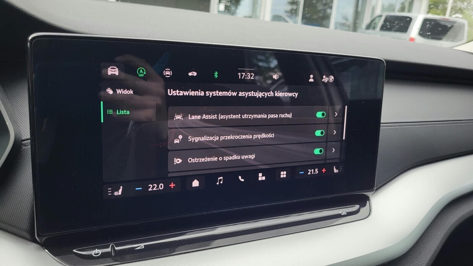 Škoda Octavia Combi - zdjęcie 20