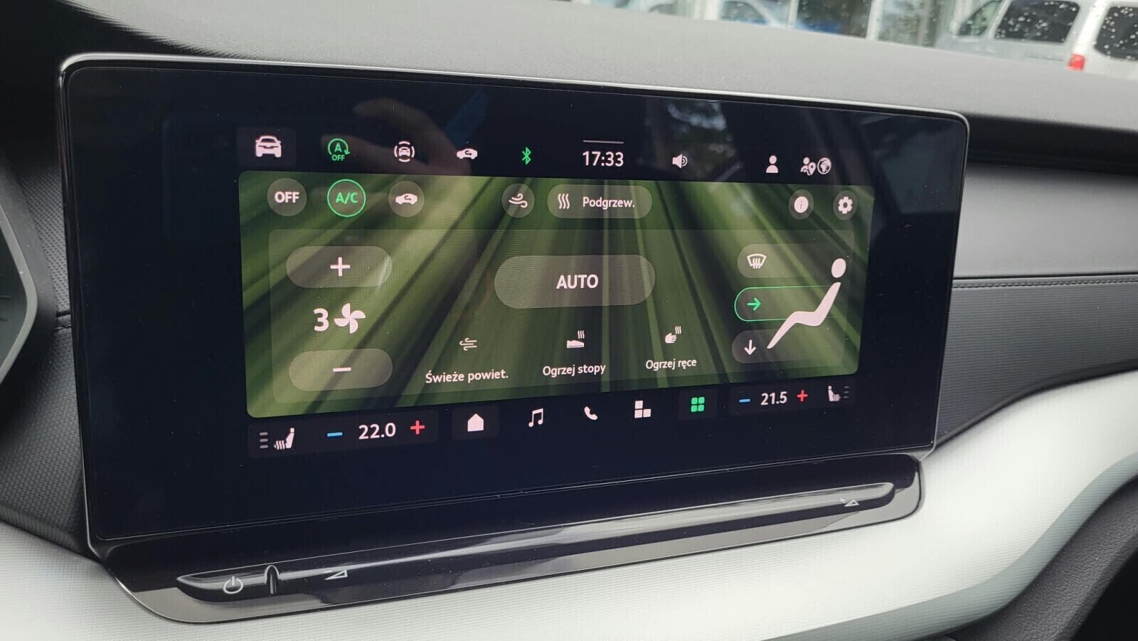 Škoda Octavia Combi - zdjęcie 19