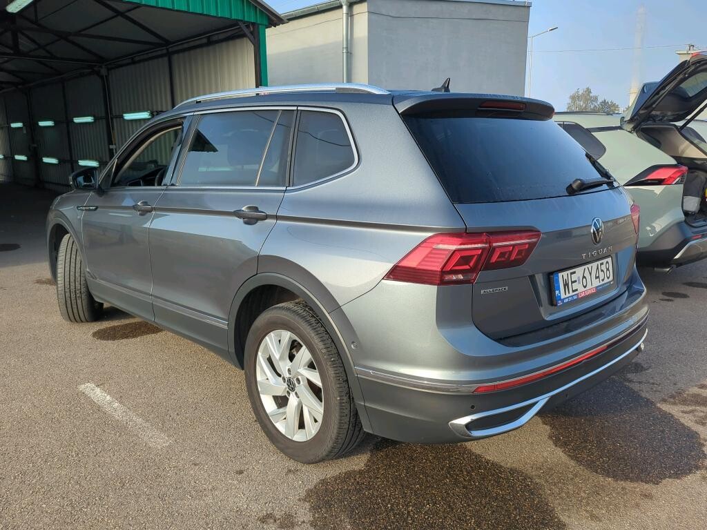 Volkswagen Tiguan Allspace - zdjęcie 4