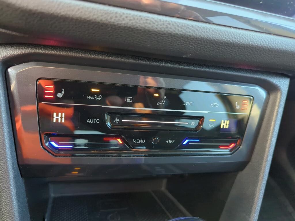 Volkswagen Tiguan Allspace - zdjęcie 13