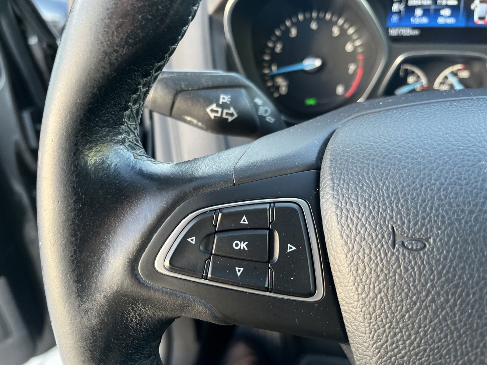 Ford Focus - zdjęcie 18