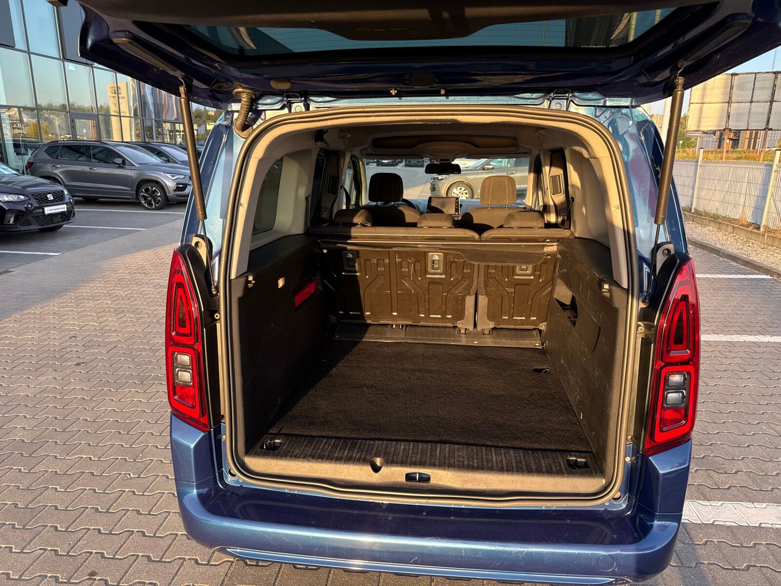 Toyota Proace City - zdjęcie 17