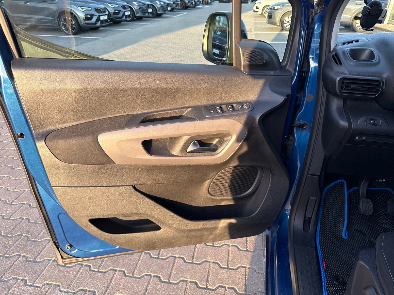 Toyota Proace City - zdjęcie 10