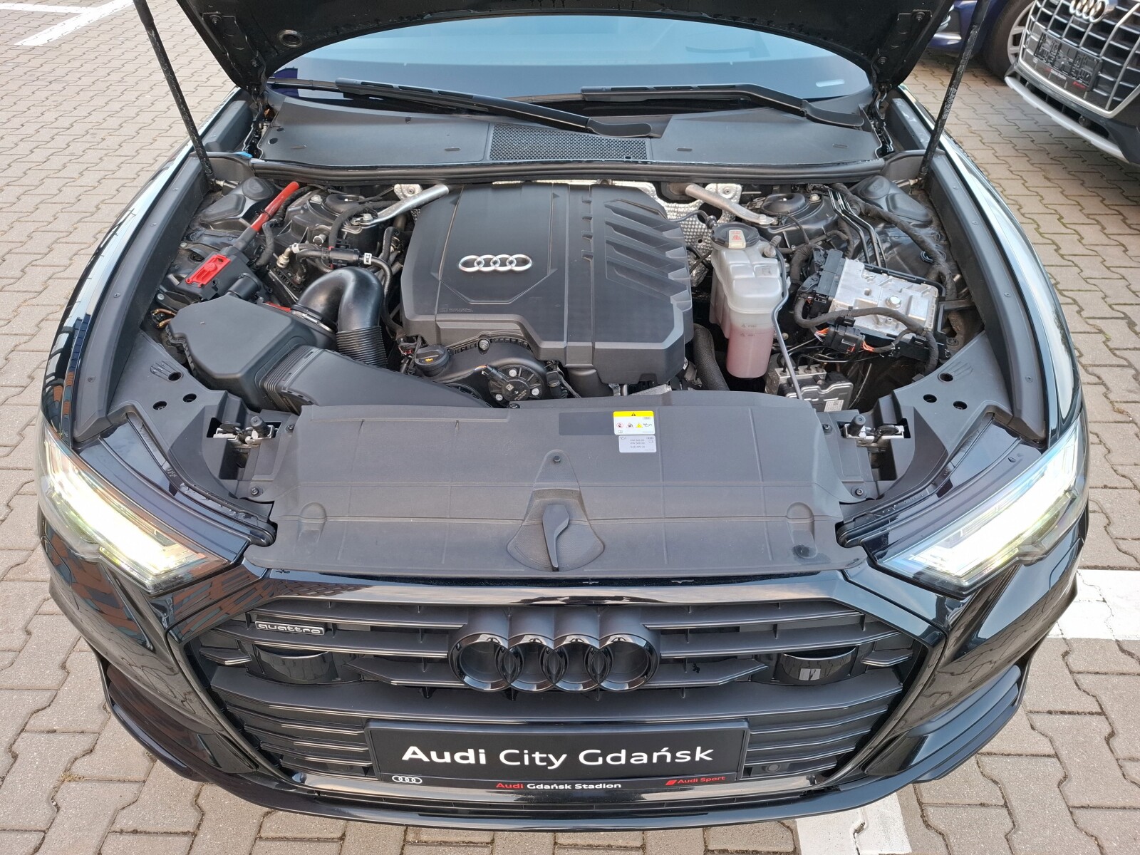 Audi A6 Avant - zdjęcie 17