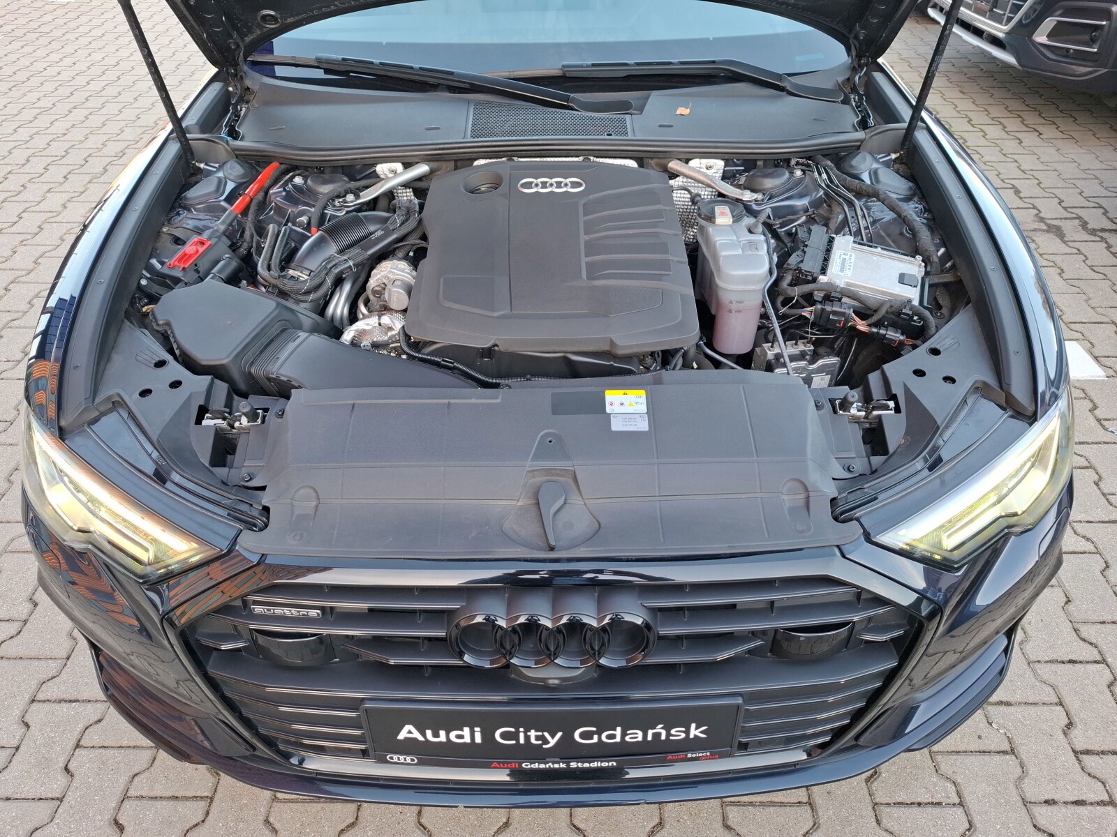 Audi A6 Avant - zdjęcie 17