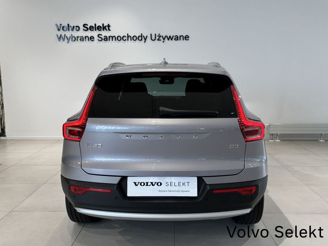 Volvo XC 40 - zdjęcie 24