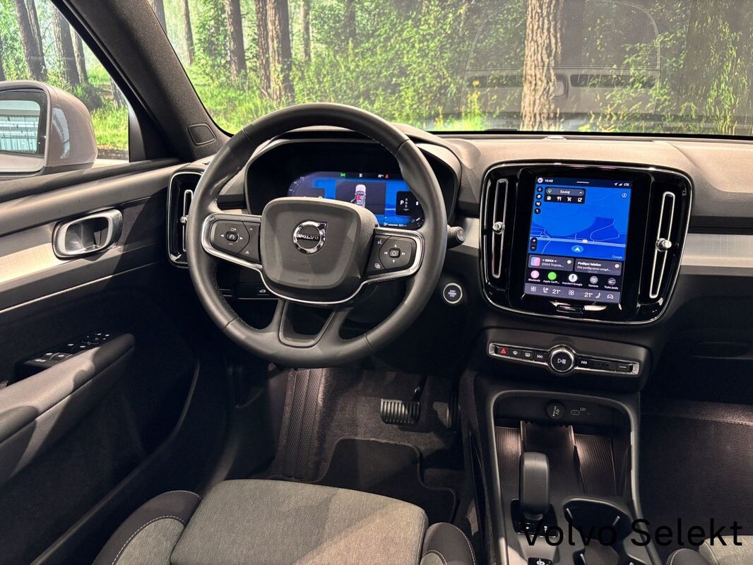 Volvo XC 40 - zdjęcie 8
