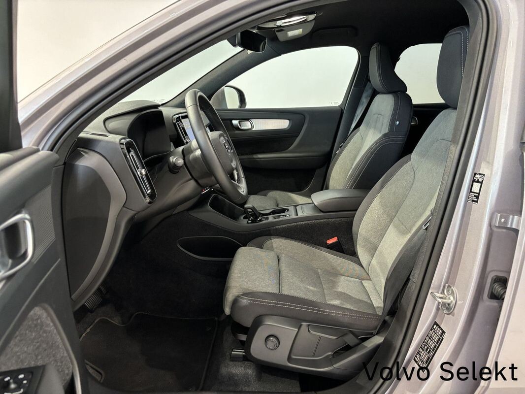 Volvo XC 40 - zdjęcie 4