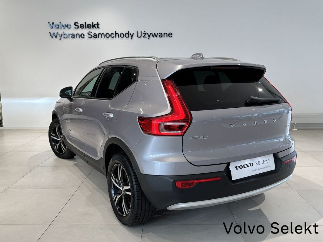 Volvo XC 40 - zdjęcie 25