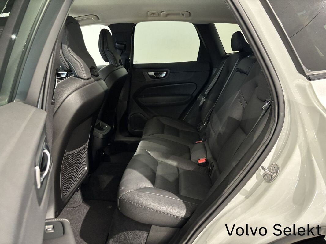 Volvo XC 60 - zdjęcie 4