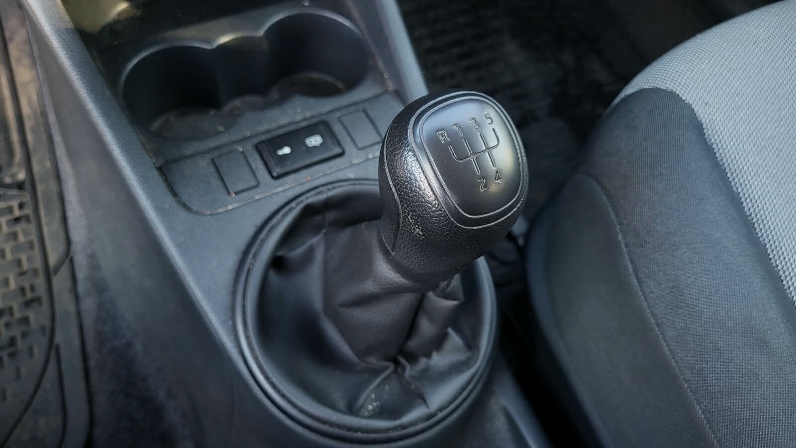 Škoda Fabia - zdjęcie 19