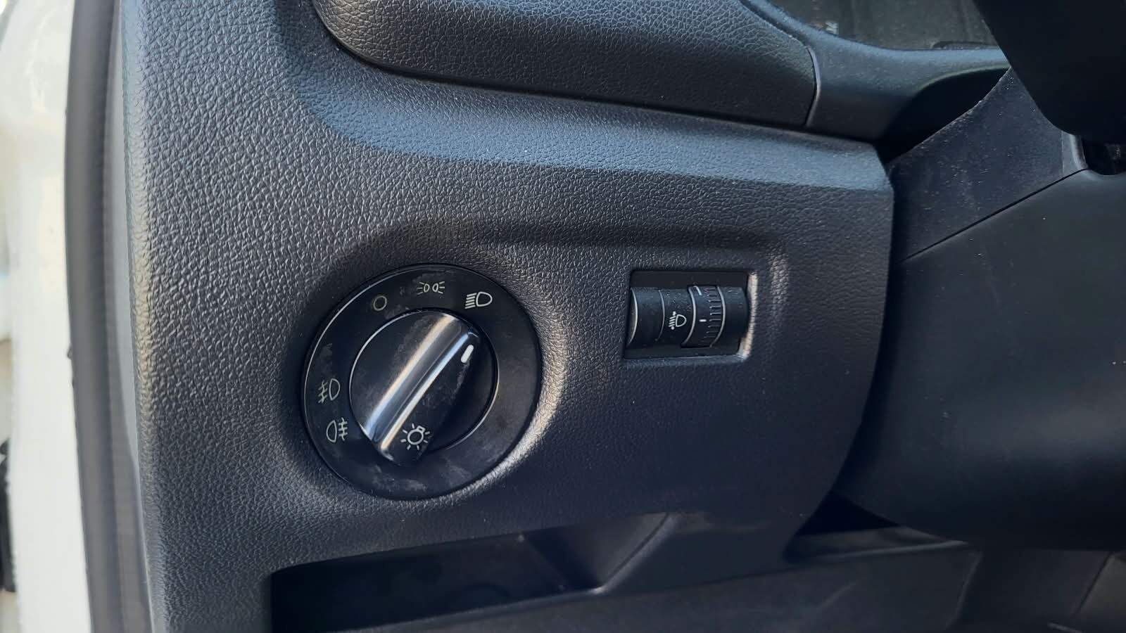 Škoda Fabia - zdjęcie 14