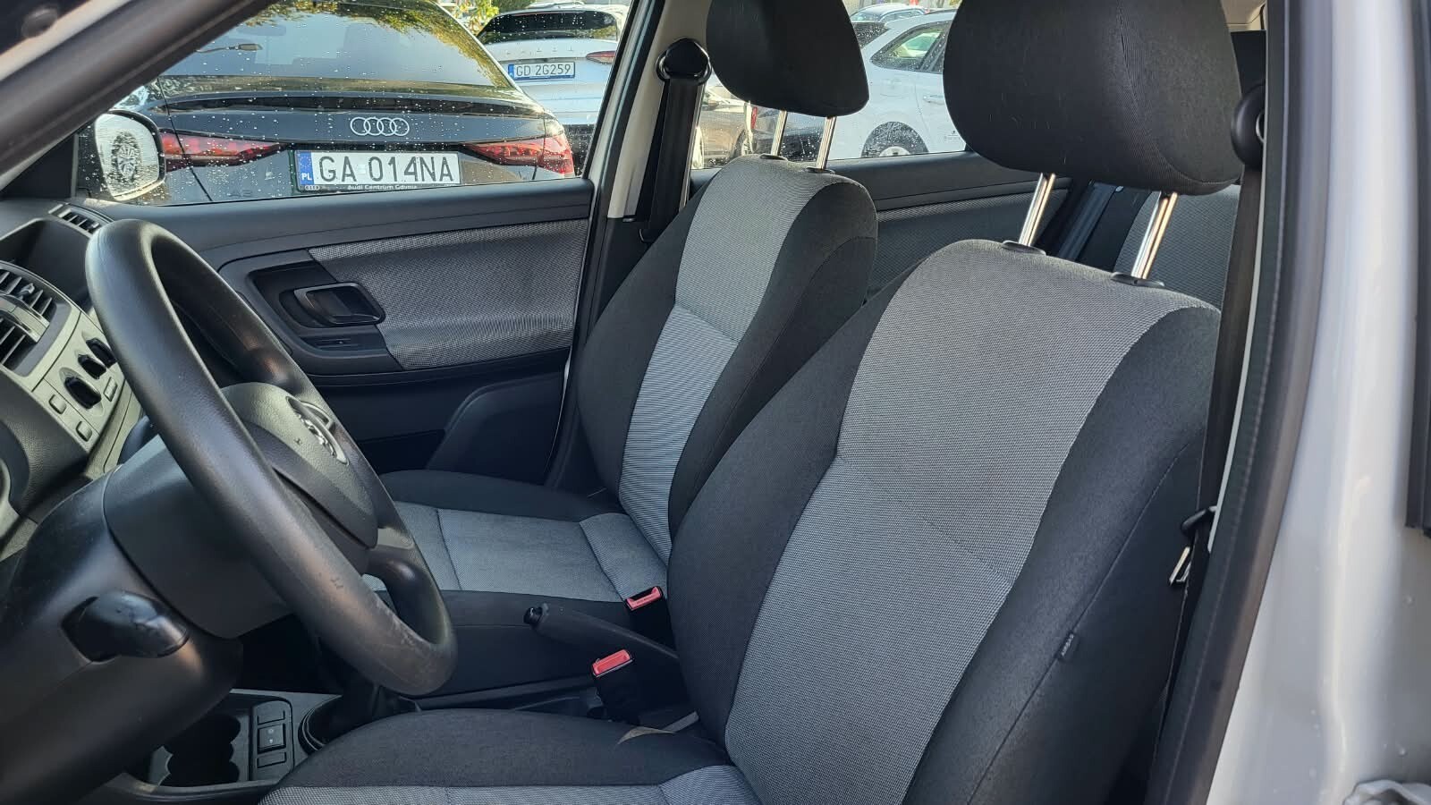 Škoda Fabia - zdjęcie 10