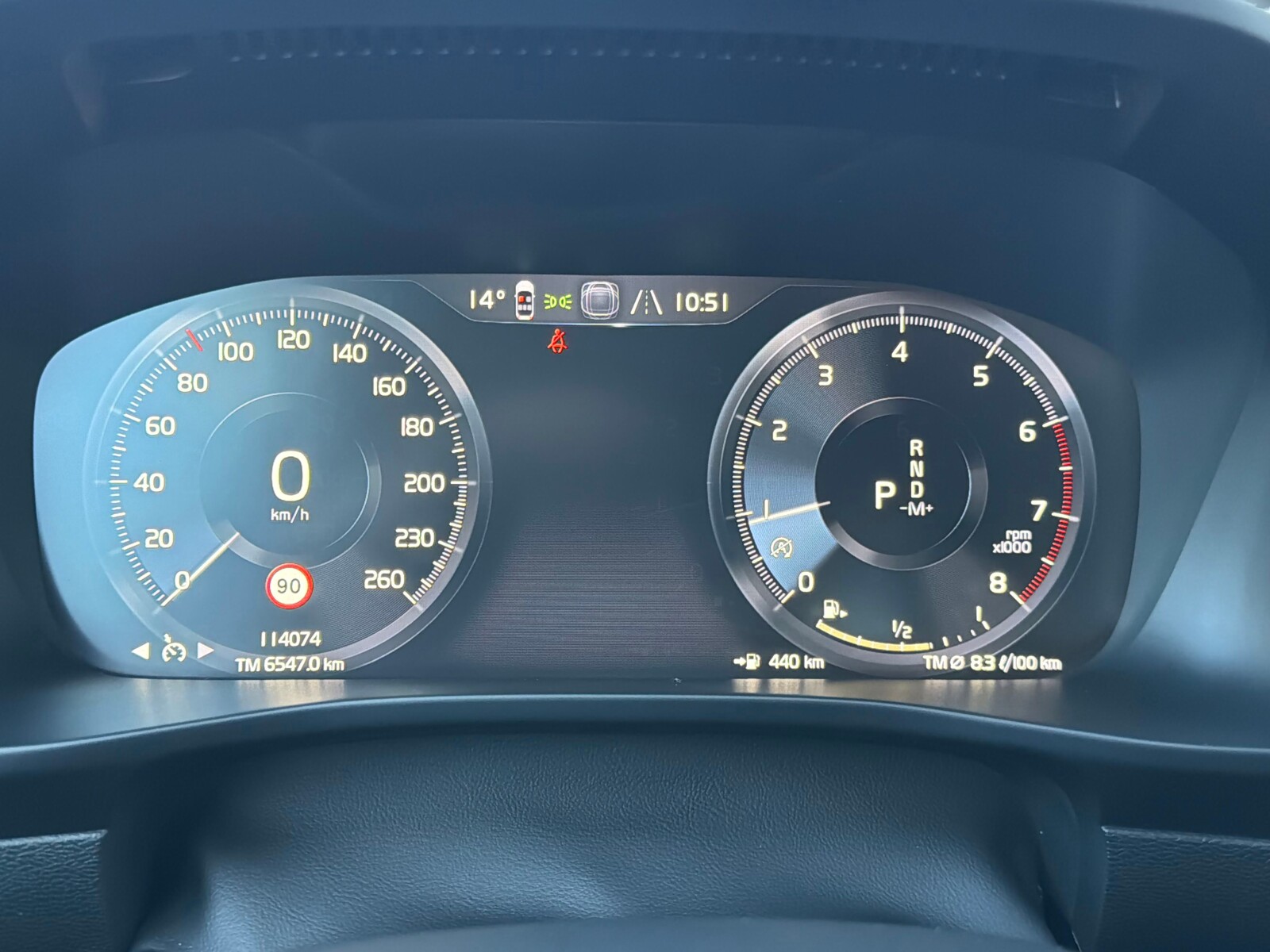 Volvo XC 40 - zdjęcie 23
