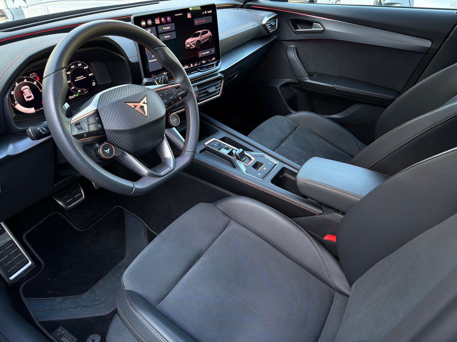 Cupra Formentor - zdjęcie 11