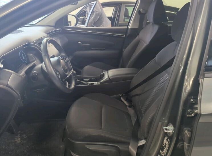 Hyundai Tucson - zdjęcie 6