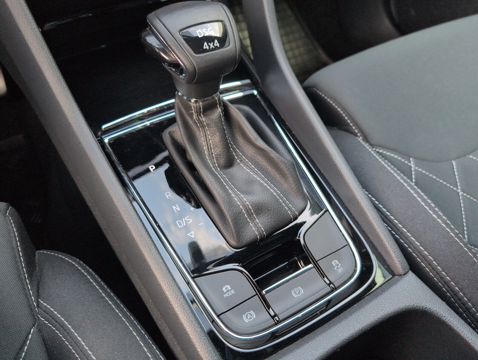 Škoda Karoq - zdjęcie 37