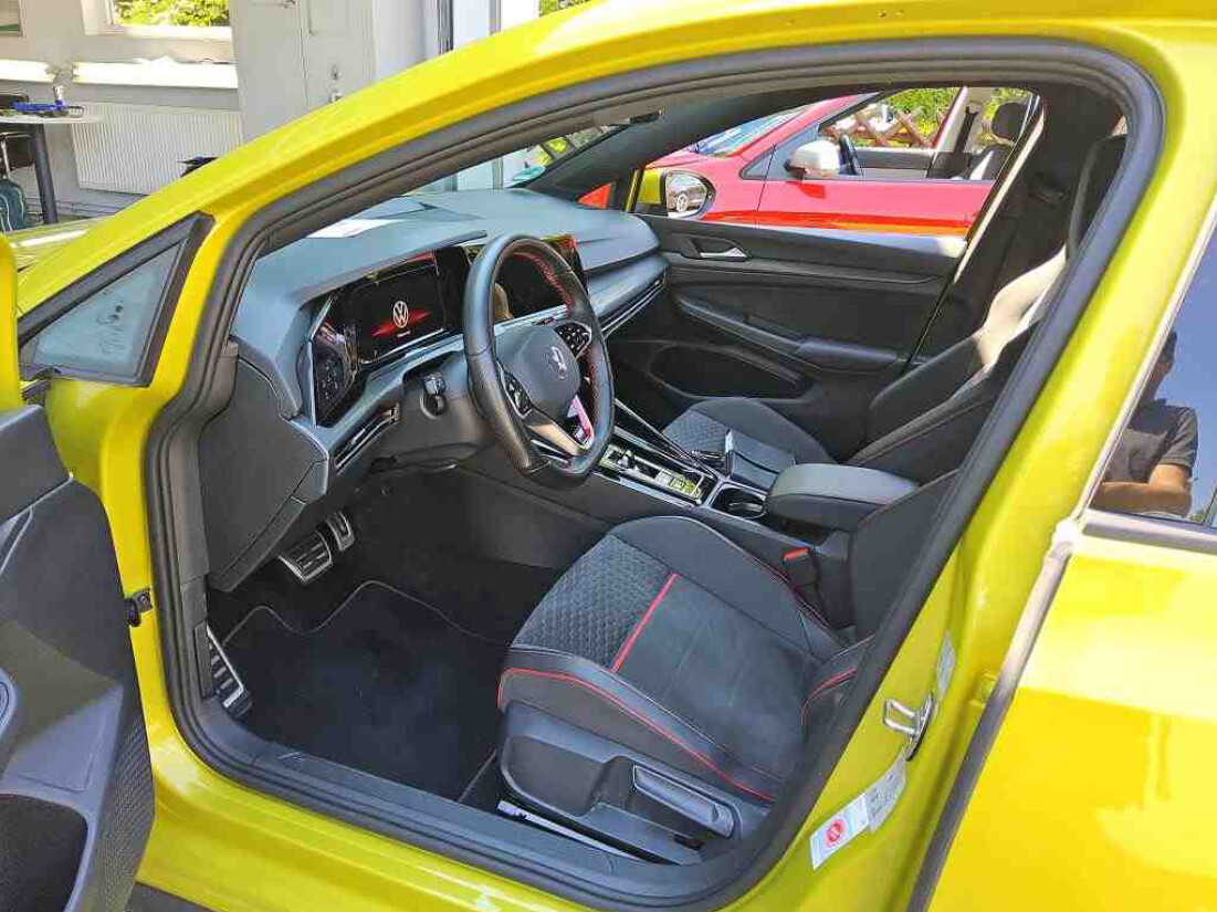 Volkswagen Golf - zdjęcie 3