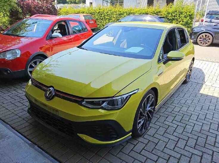 Volkswagen Golf - zdjęcie 1