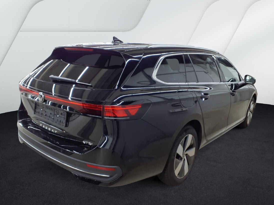 Volkswagen Passat Variant - zdjęcie 2