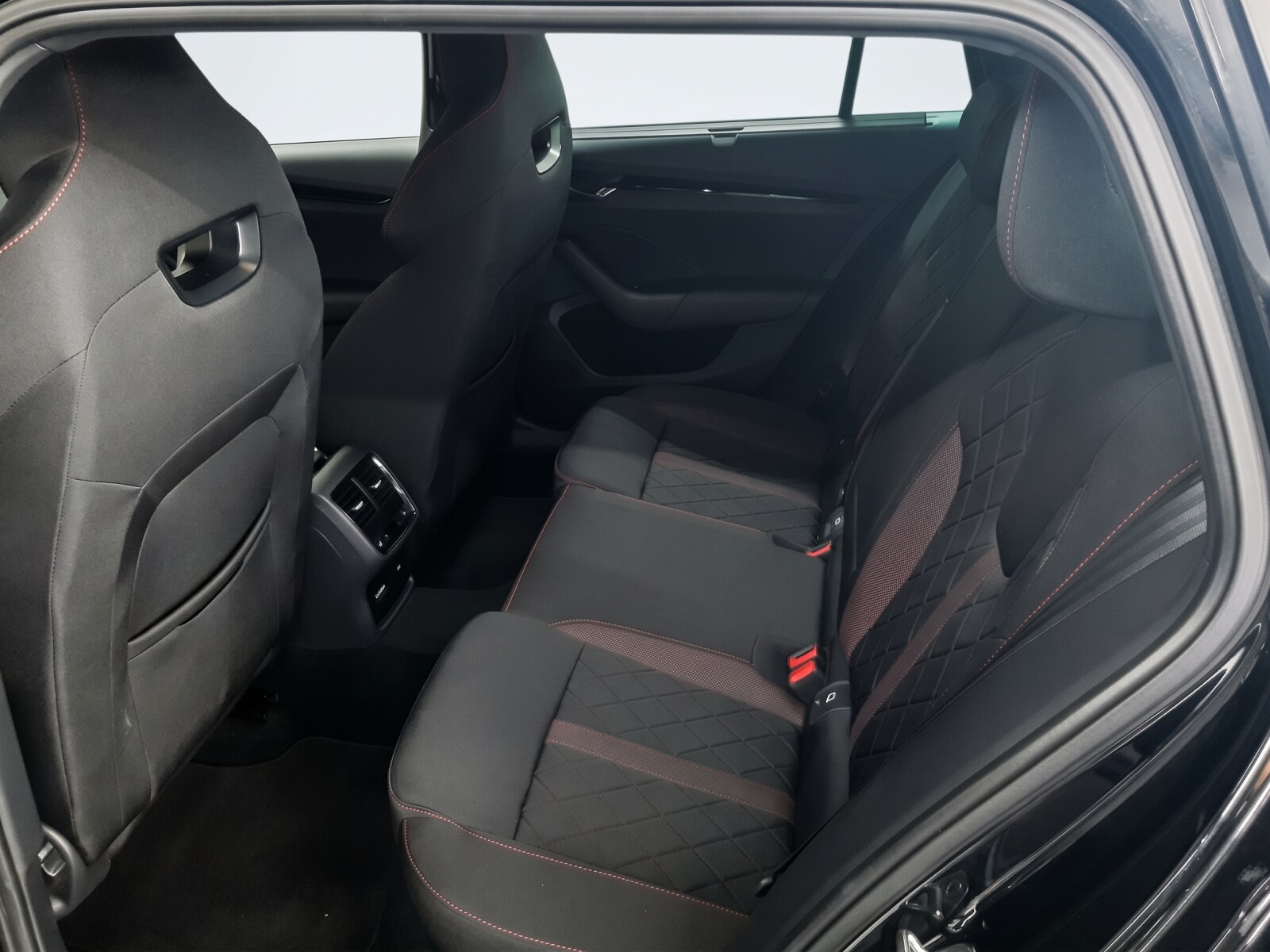 Škoda Octavia - zdjęcie 4