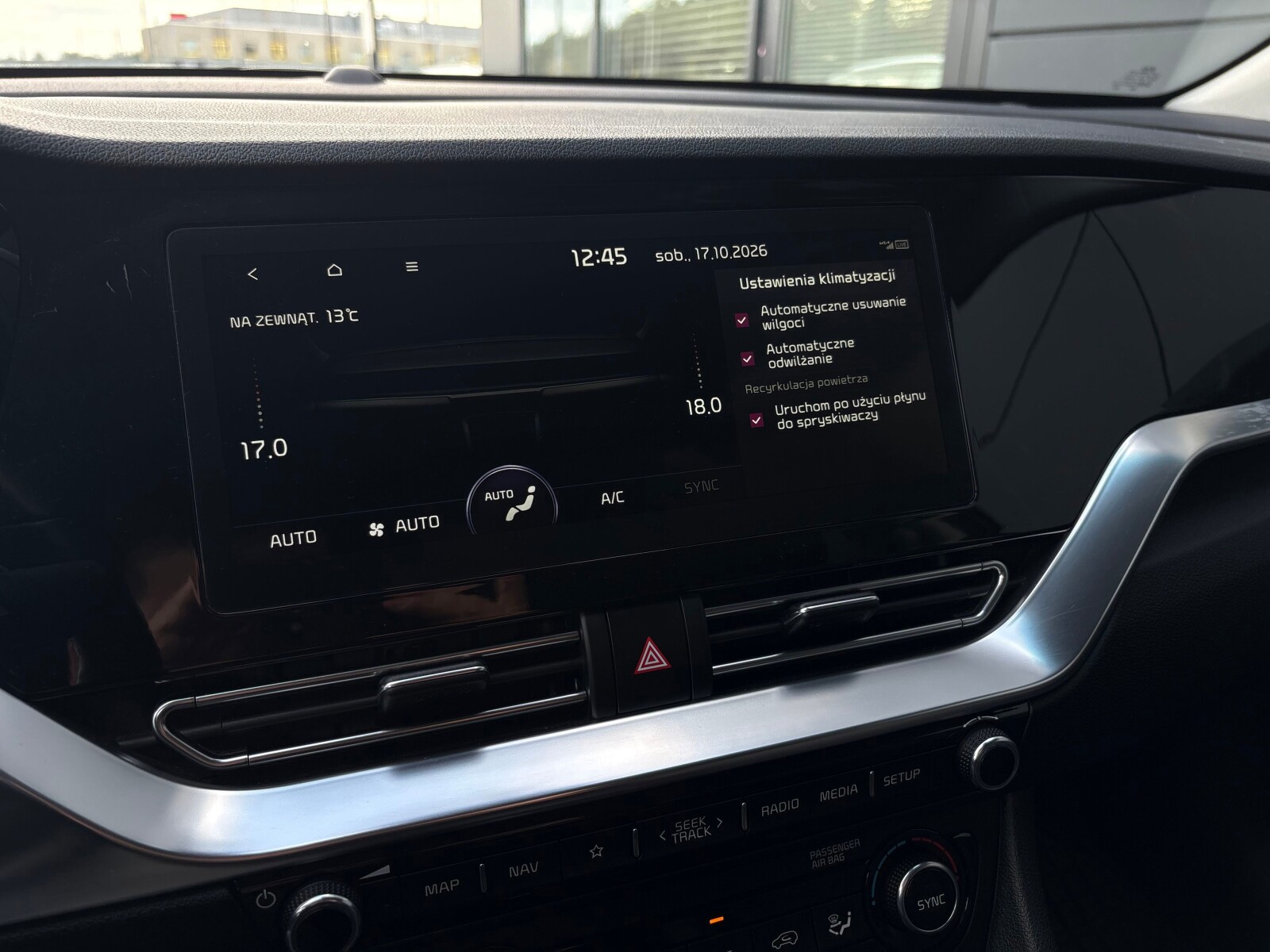 Kia Niro - zdjęcie 23