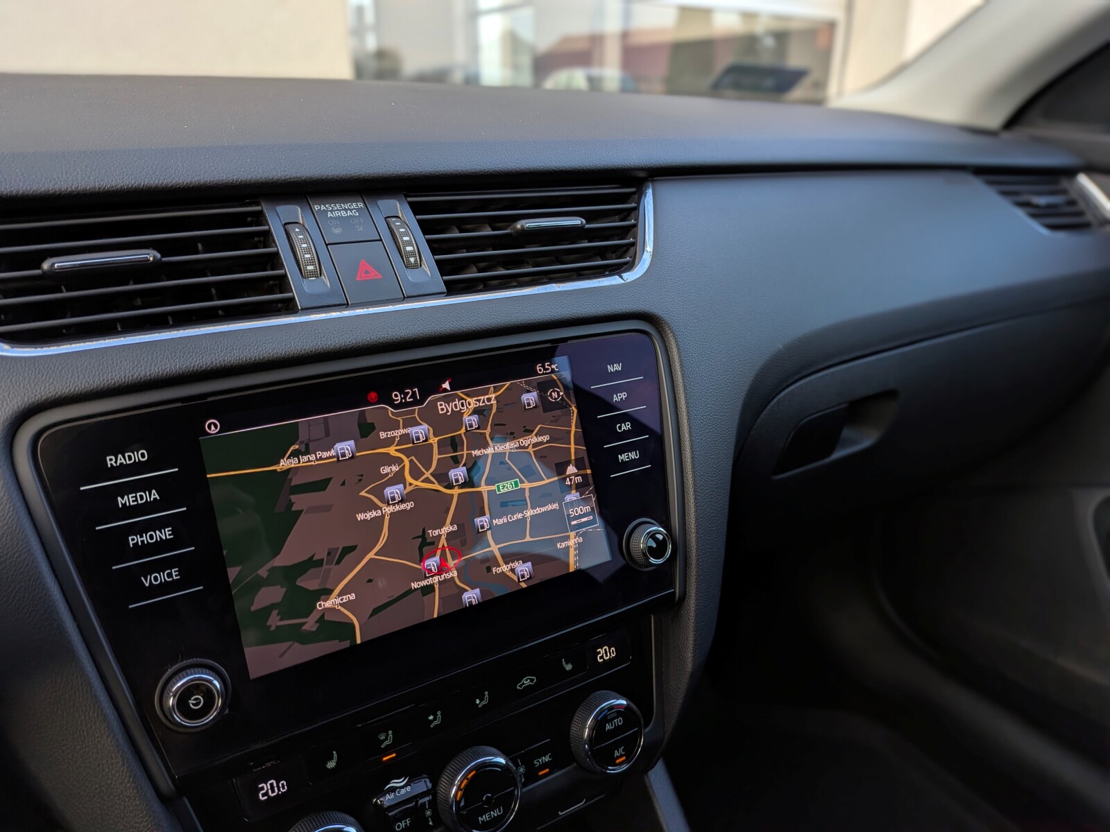 Škoda Octavia Combi - zdjęcie 20