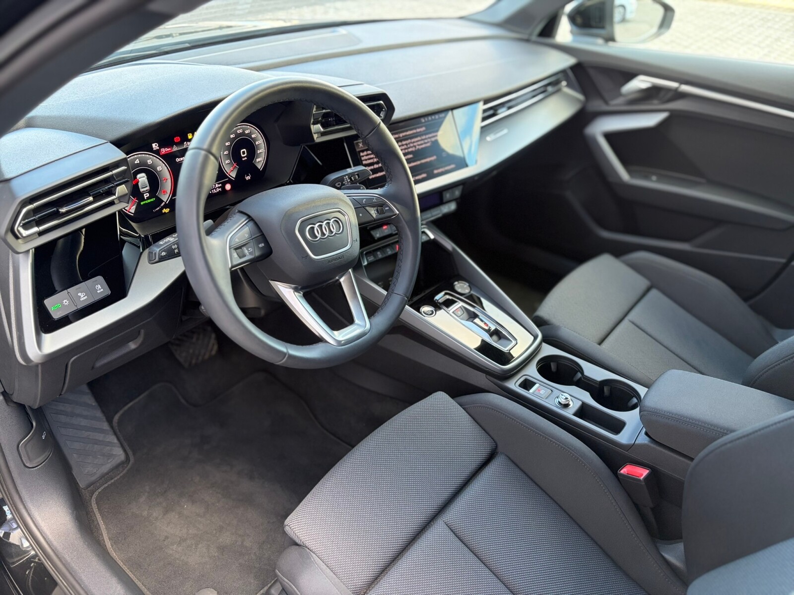 Audi A3 Limousine - zdjęcie 11