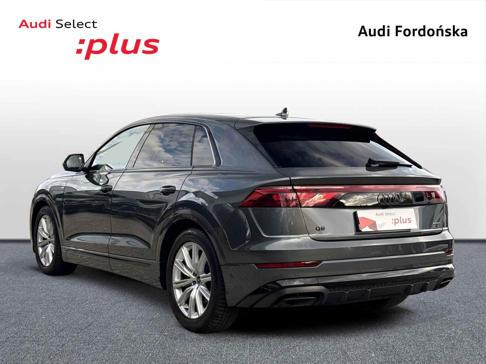 Audi Q8 - zdjęcie 3