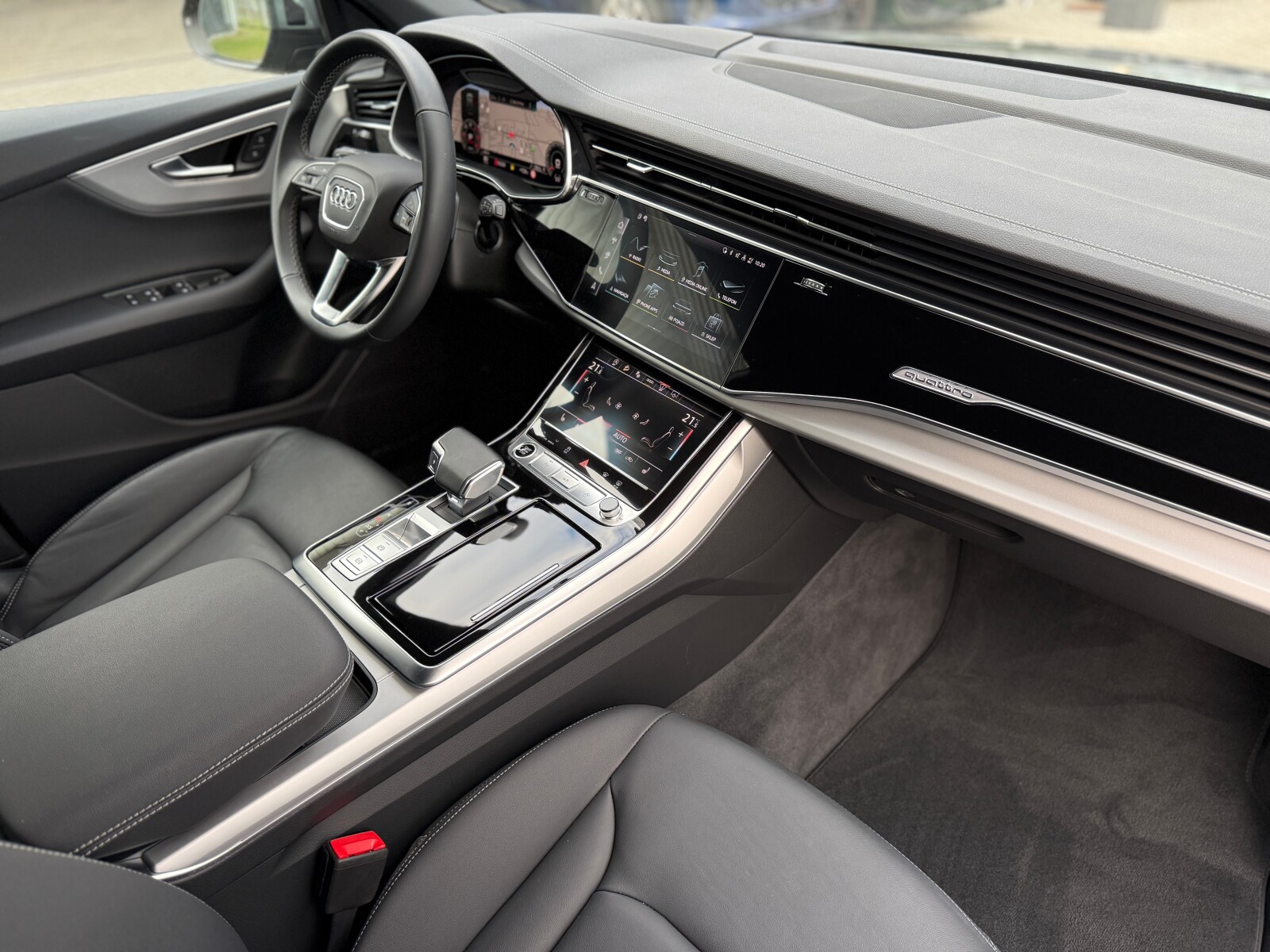 Audi Q8 - zdjęcie 22