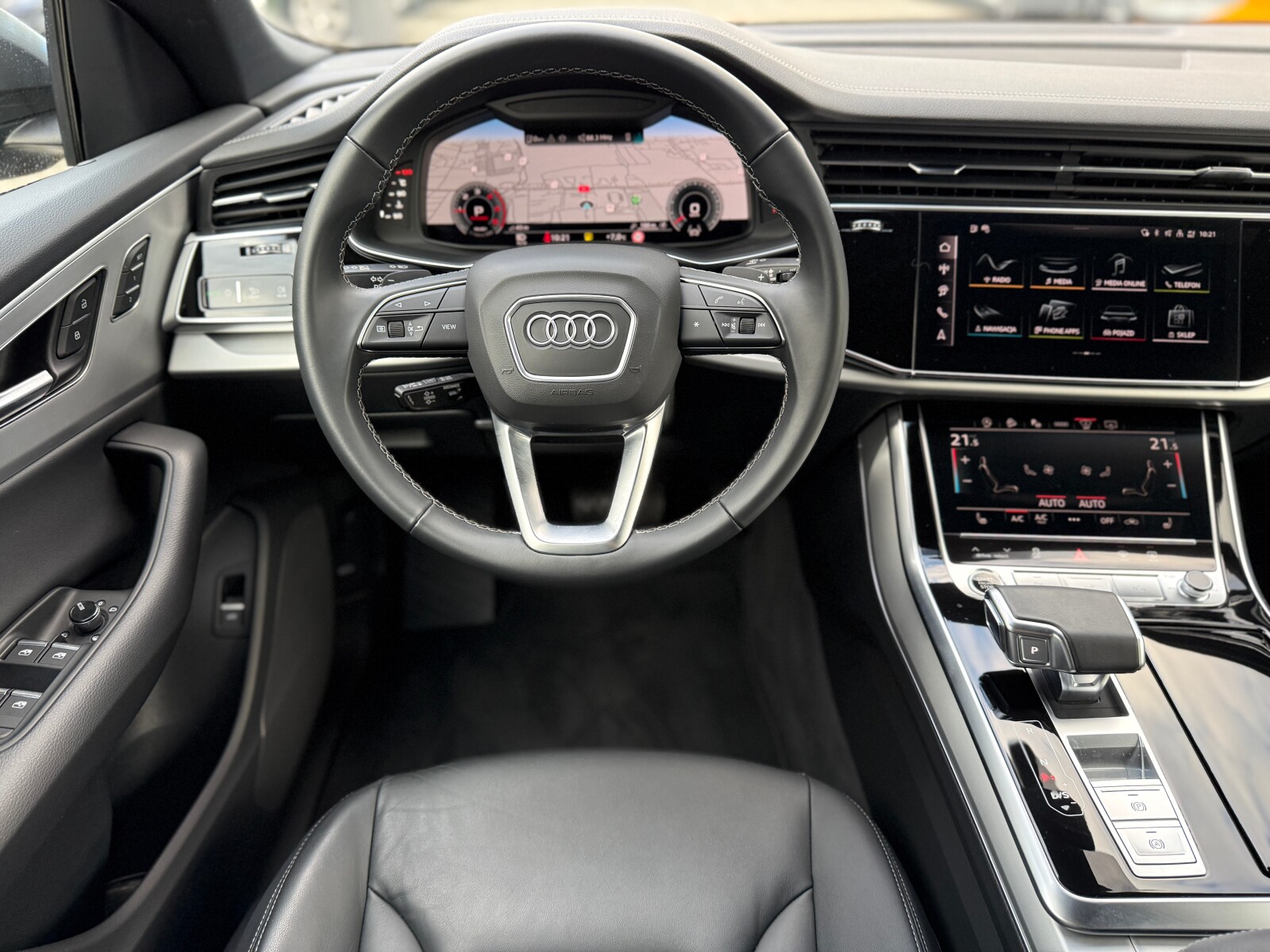 Audi Q8 - zdjęcie 17