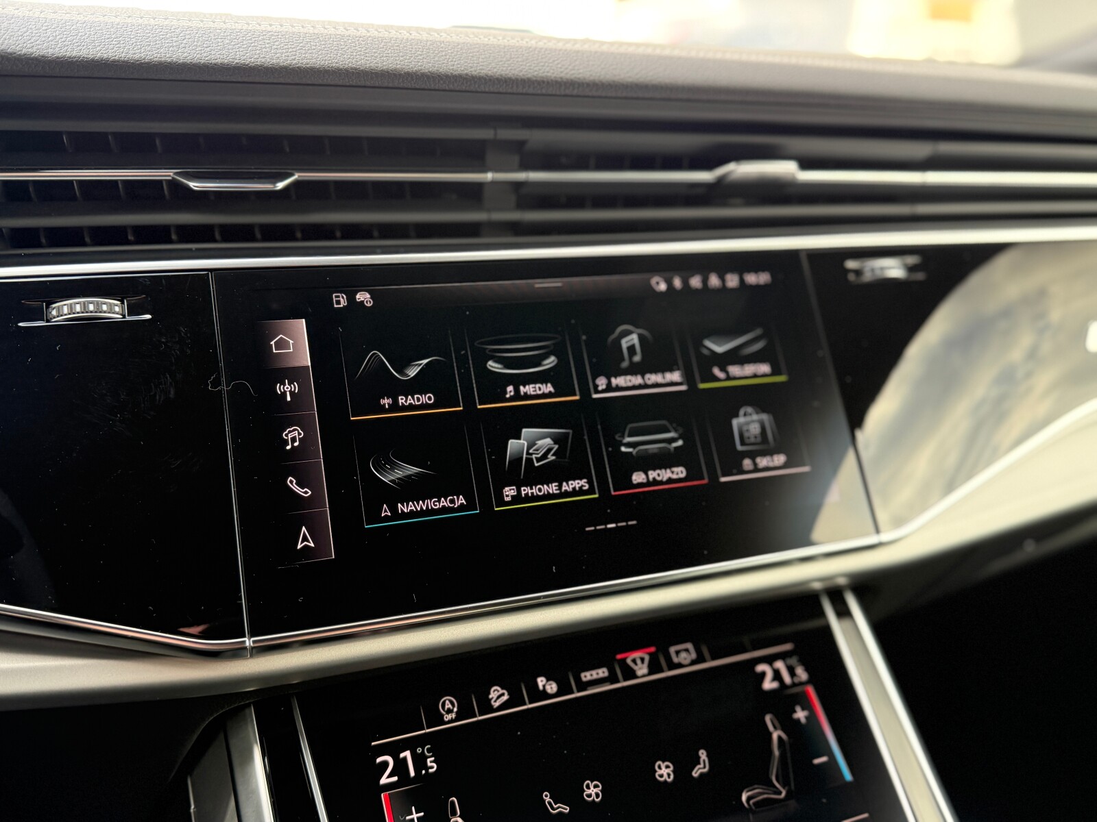 Audi Q8 - zdjęcie 29
