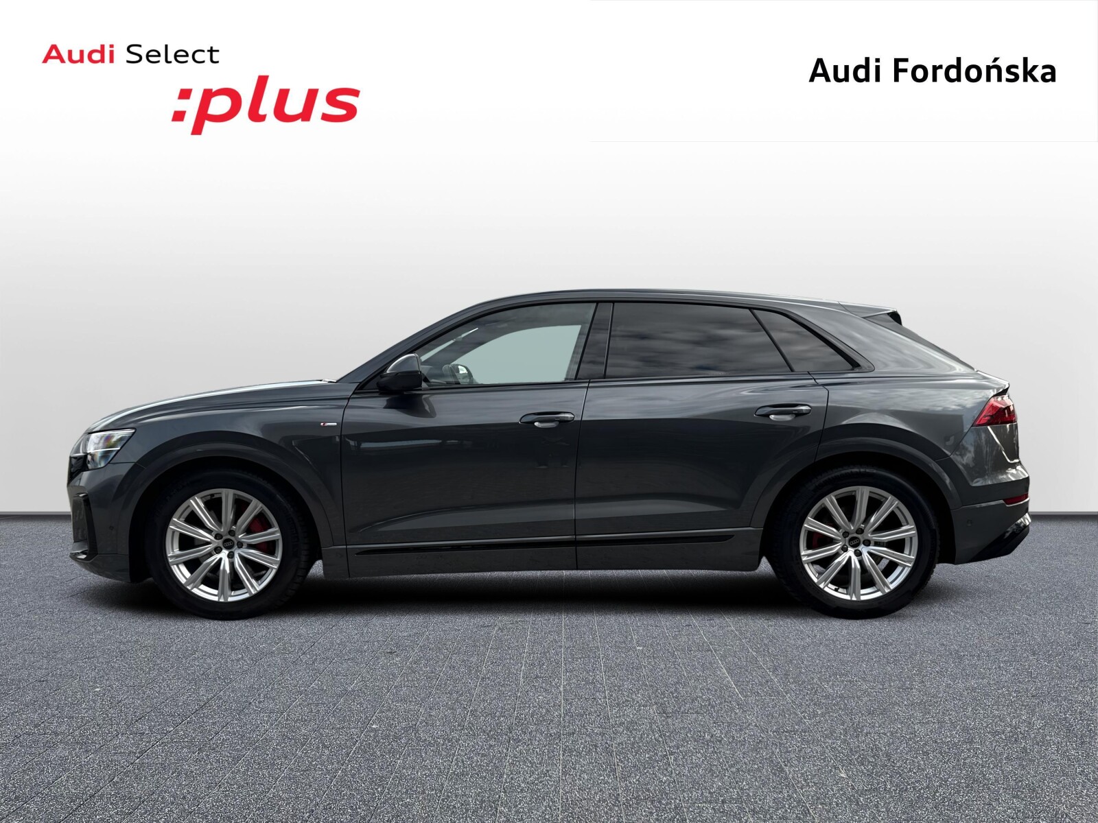 Audi Q8 - zdjęcie 2