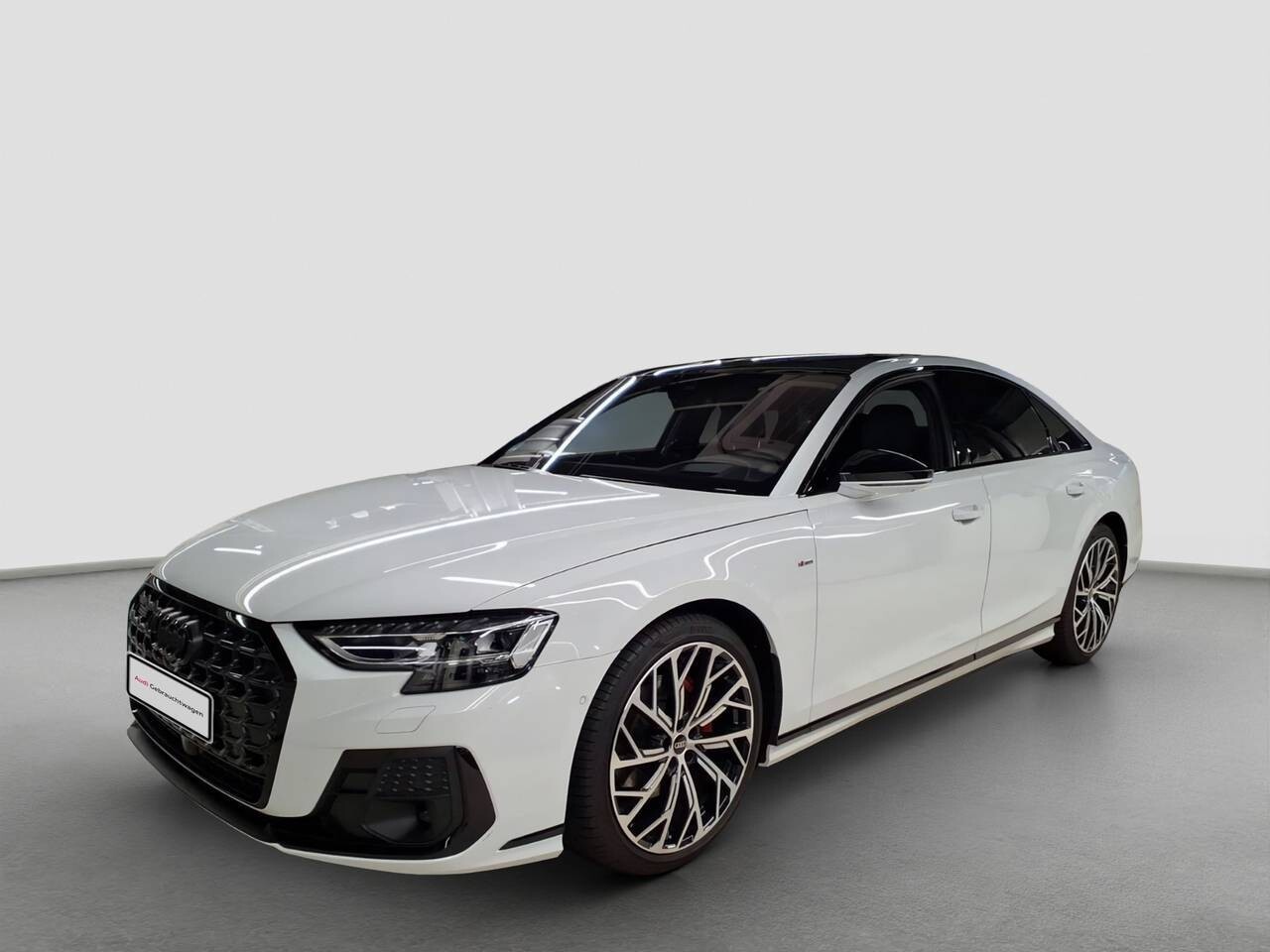 Audi A8 - zdjęcie 2