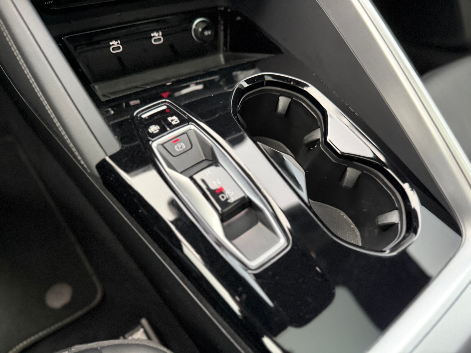 Audi Q5 - zdjęcie 26