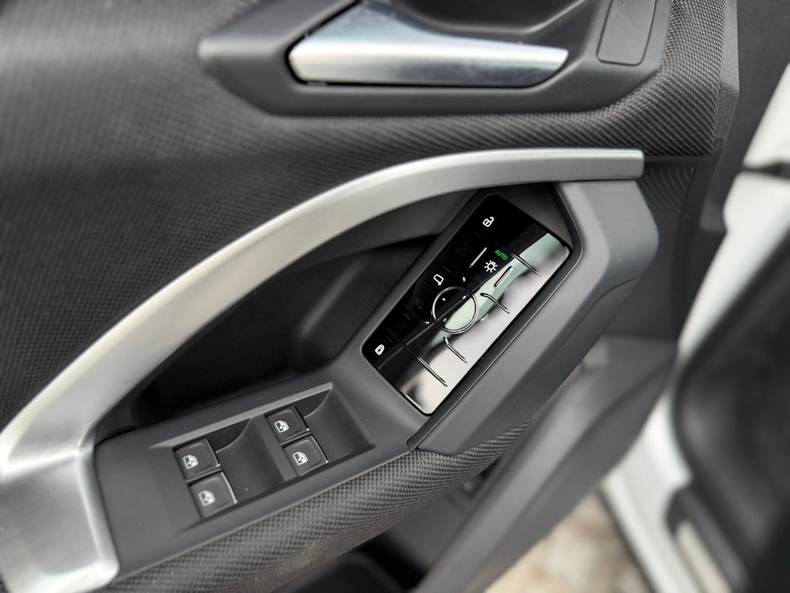 Audi Q5 - zdjęcie 18