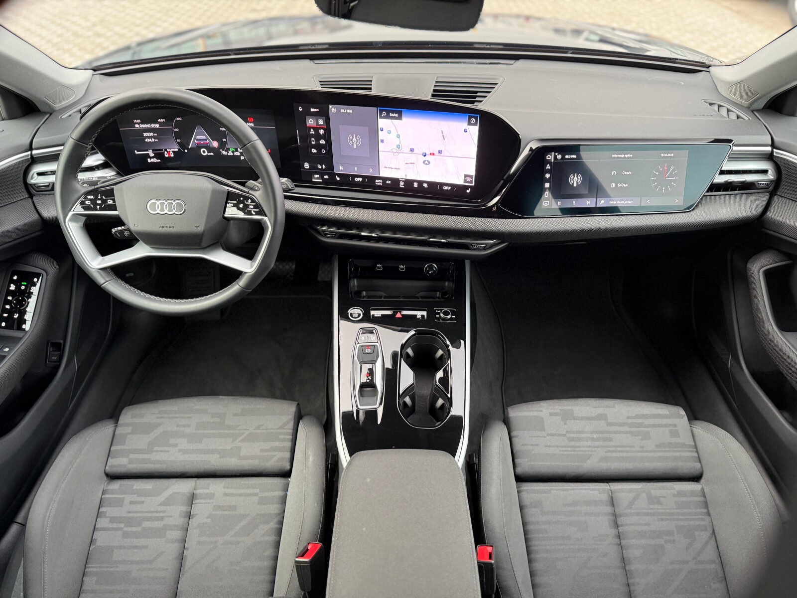 Audi A6 Avant - zdjęcie 15