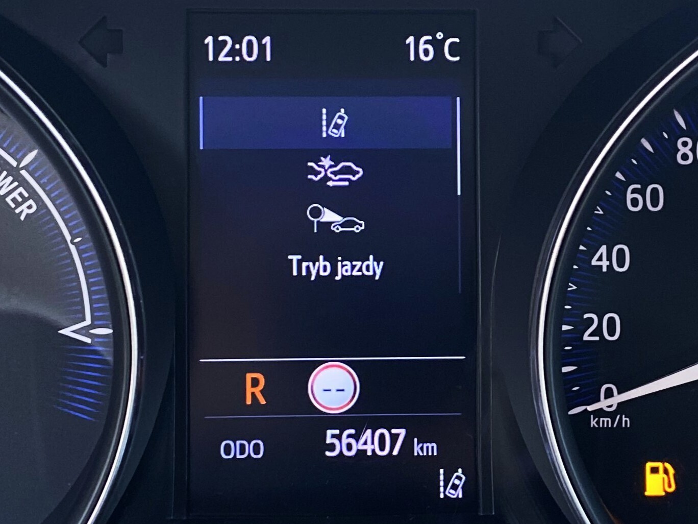 Toyota C-HR - zdjęcie 21
